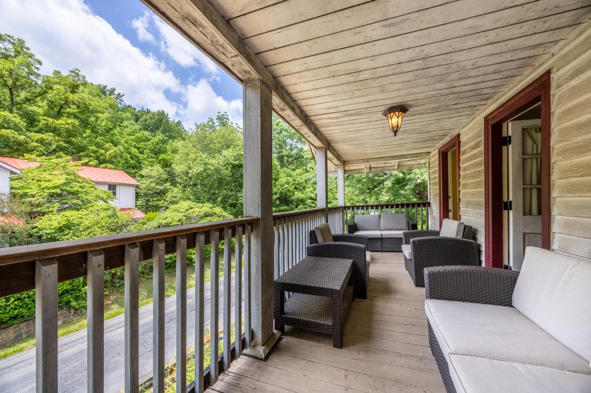 Bliss Point Farm And B&B, Llc Earlysville 외부 사진